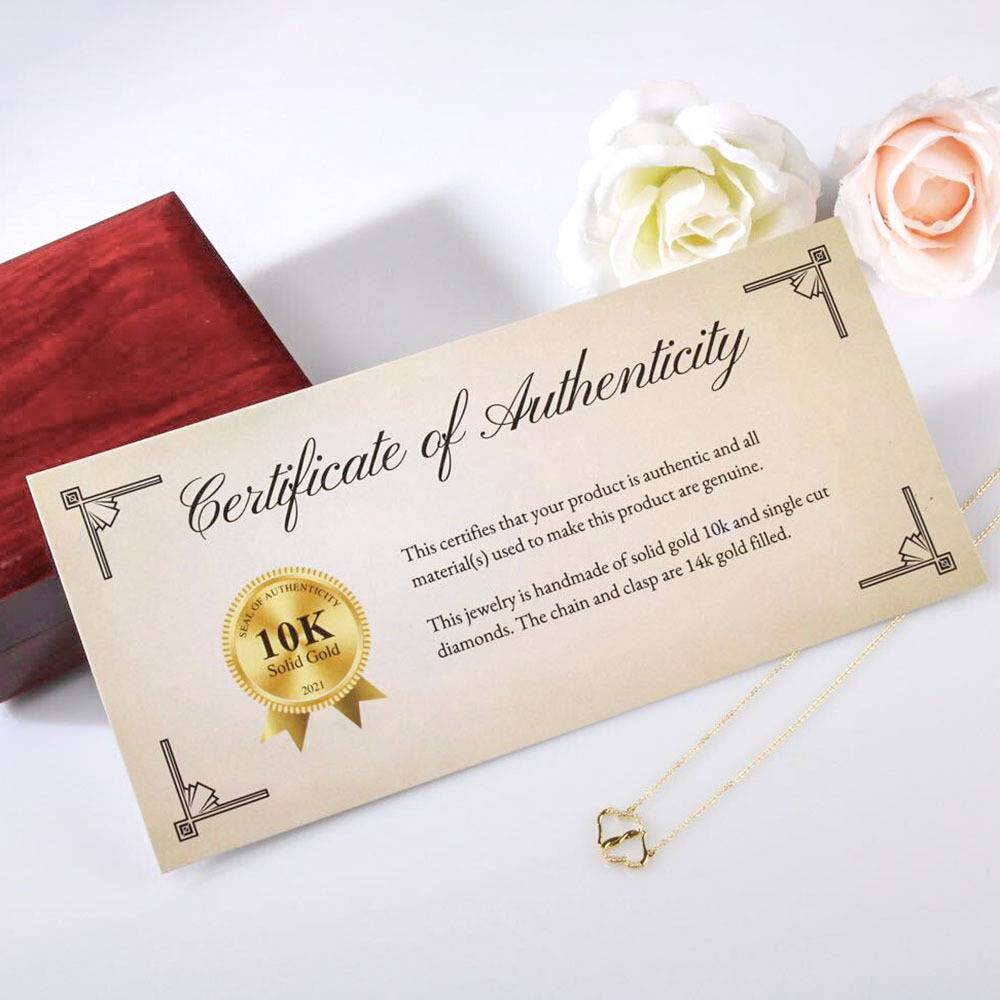 To My Girlfriend message card w/ Everlasting Love necklace